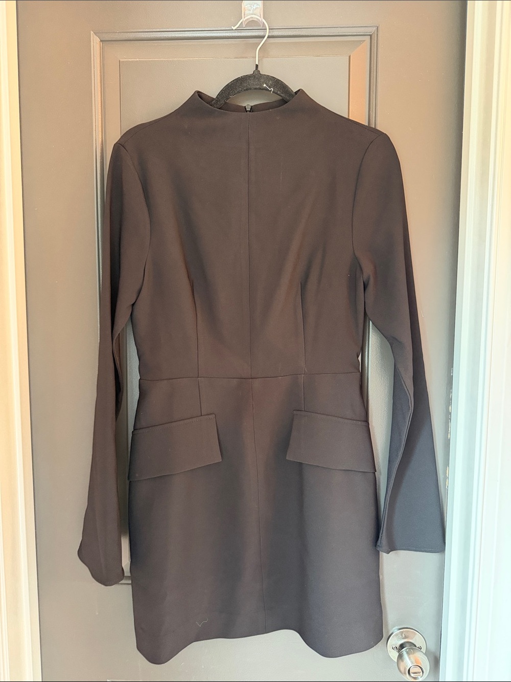 Commense Black Long-Sleeve Shift Dress Size M